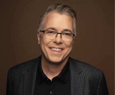 "Pluribus" and "Breaking Bad" Creator Vince Gilligan to Receive LMGI's Eva Monley Award