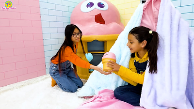 Bonkers’ Toys And Colors toys appear as larger-than-life ‘playable prop’ replicas within the channel content, pre-seeding the toy line with viewers and creating a deeper connection.