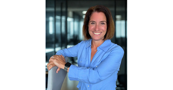 Pearl Meyer Welcomes Chief People Officer Emily Daughters