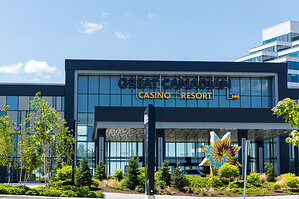 Casino Woodbine locks out 100 security officers