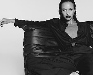 The Next-Gen Icon: YSL Beauty Inaugurates Alisha Boe as the New Global Face of BLACK OPIUM