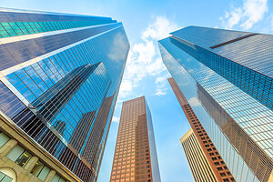 Former Pfizer HQ Evacuation Puts Office Conversions Under Structural Scrutiny