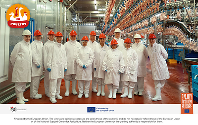 The Philippine delegation visiting one of Poland's poultry production facilities.