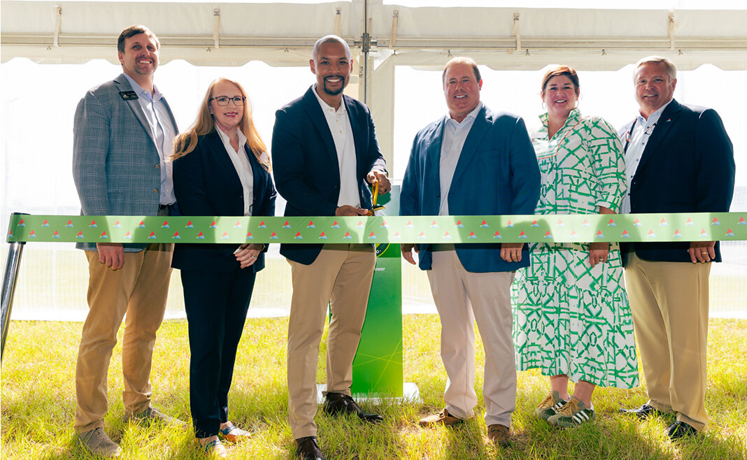 Georgia Power cuts ribbon on new Moody battery energy storage facility paired with solar