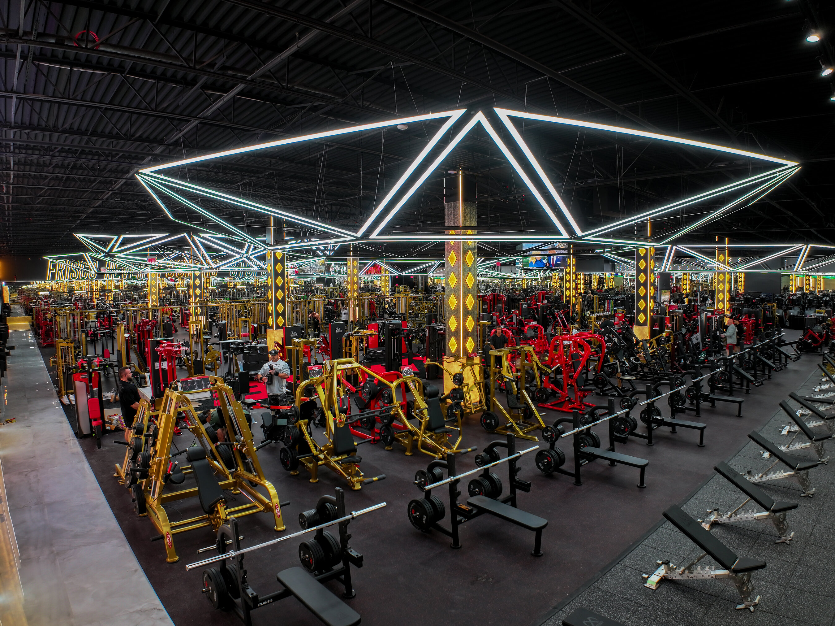 ABSOLUTE RECOMP IS BUILDING THE FITNESS CATEGORY THE INDUSTRY FORGOT TO BUILD