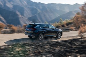 Hyundai Tucson Hybrid Named Top Finisher in Cars.com 2026 Best Cars for Car Seats Report