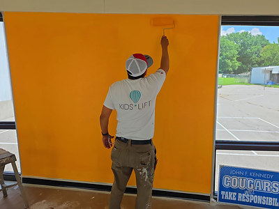 Premium Service Brands franchise owners across the country are partnering with Kids-Lift to prepare schools and students for the new school year through classroom improvement projects, backpack drives, school supply collections, and other community initiatives.