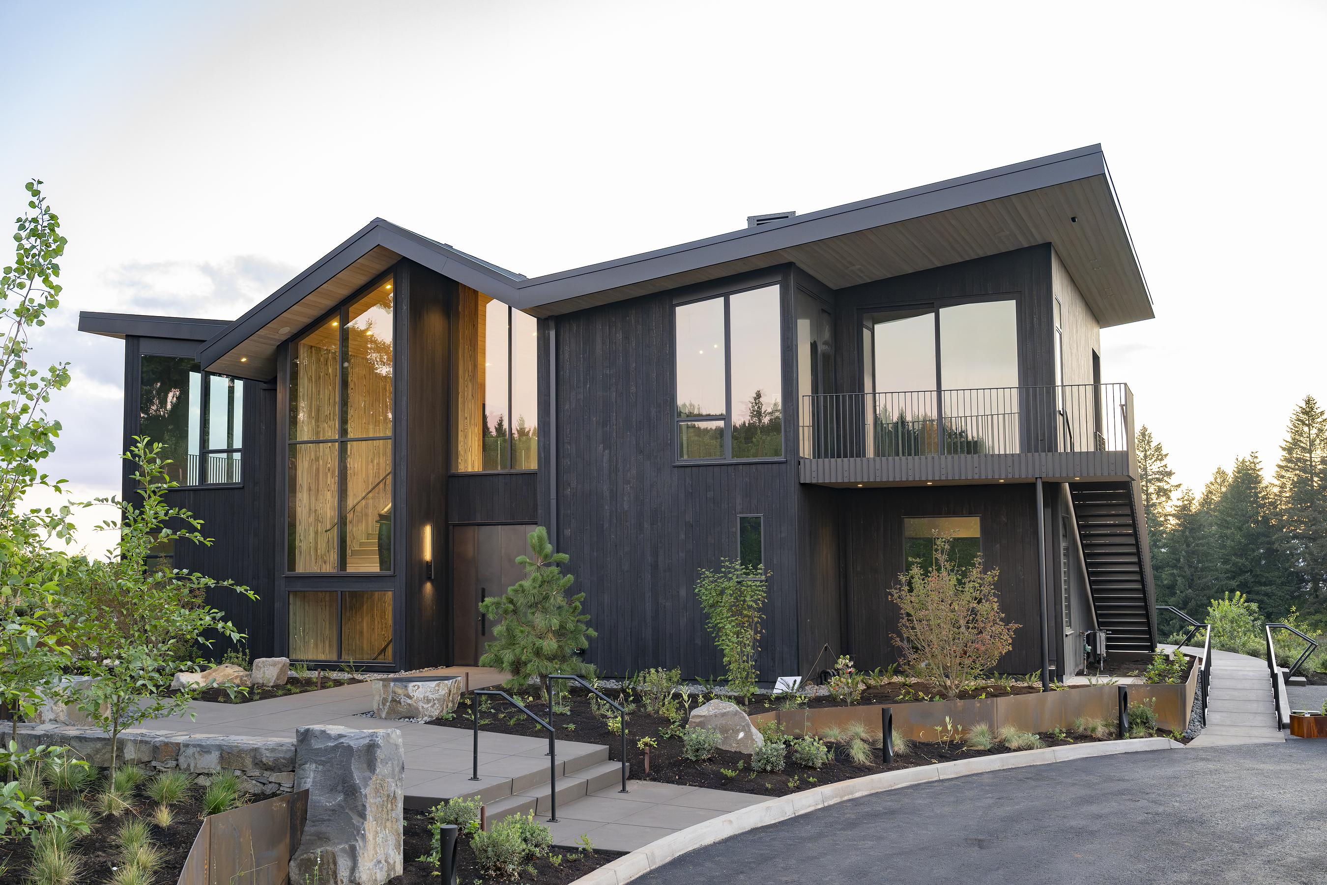PERLÉE OPENS IN OREGON'S DUNDEE HILLS, INTRODUCING A NEW EXPRESSION OF SPARKLING WINE, HOSPITALITY, AND PLACE