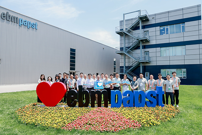 Representatives from both companies at the ebm-papst Xi’an factory (Image credits: ebm-papst, Inovance) Representatives from both companies at the ebm-papst Xi’an factory (Image credits: ebm-papst, Inovance)