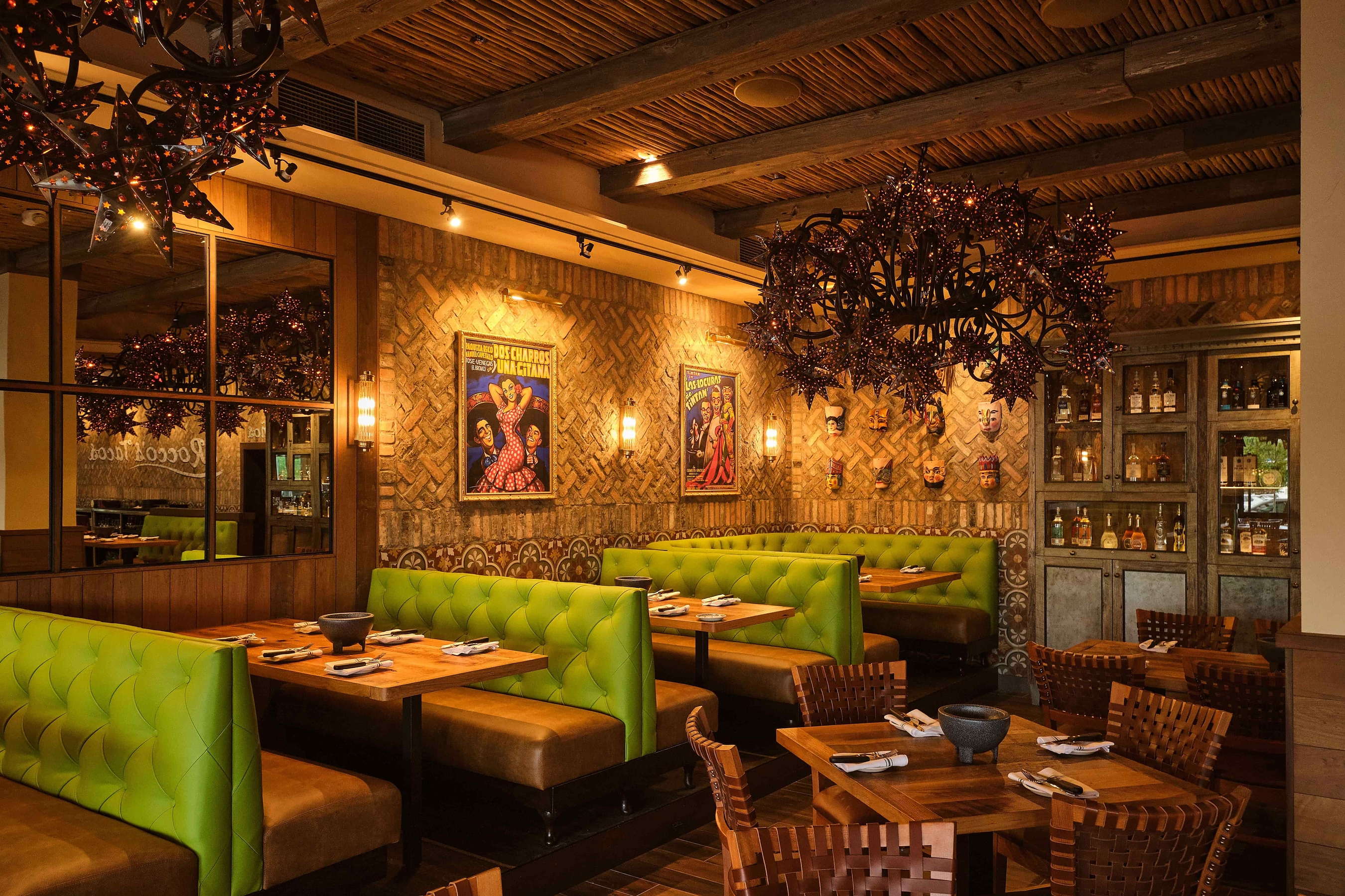 ROCCO'S TACOS &amp; TEQUILA BAR OPENS NEW ENGLAND FLAGSHIP AT BURLINGTON MALL