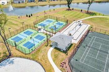 K. Hovnanian's® Four Seasons at Carolina Oaks: Sports Courts