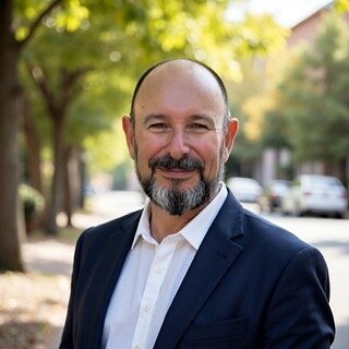 Valerio is an executive with more than 37 years of experience delivering professional services to Fortune 500-1000 companies. 