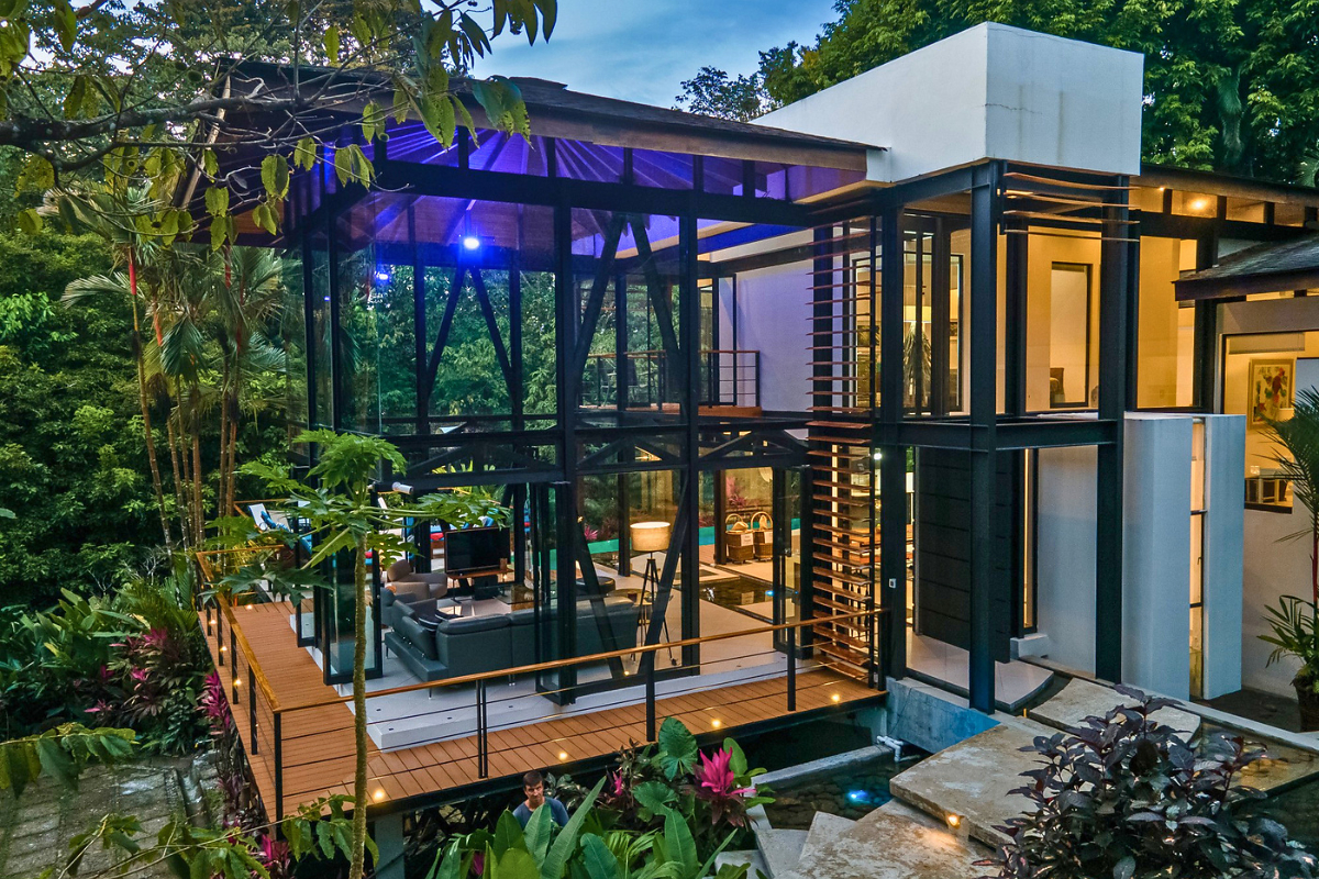 Architectural Masterpieces: When Villa Design Becomes the Journey