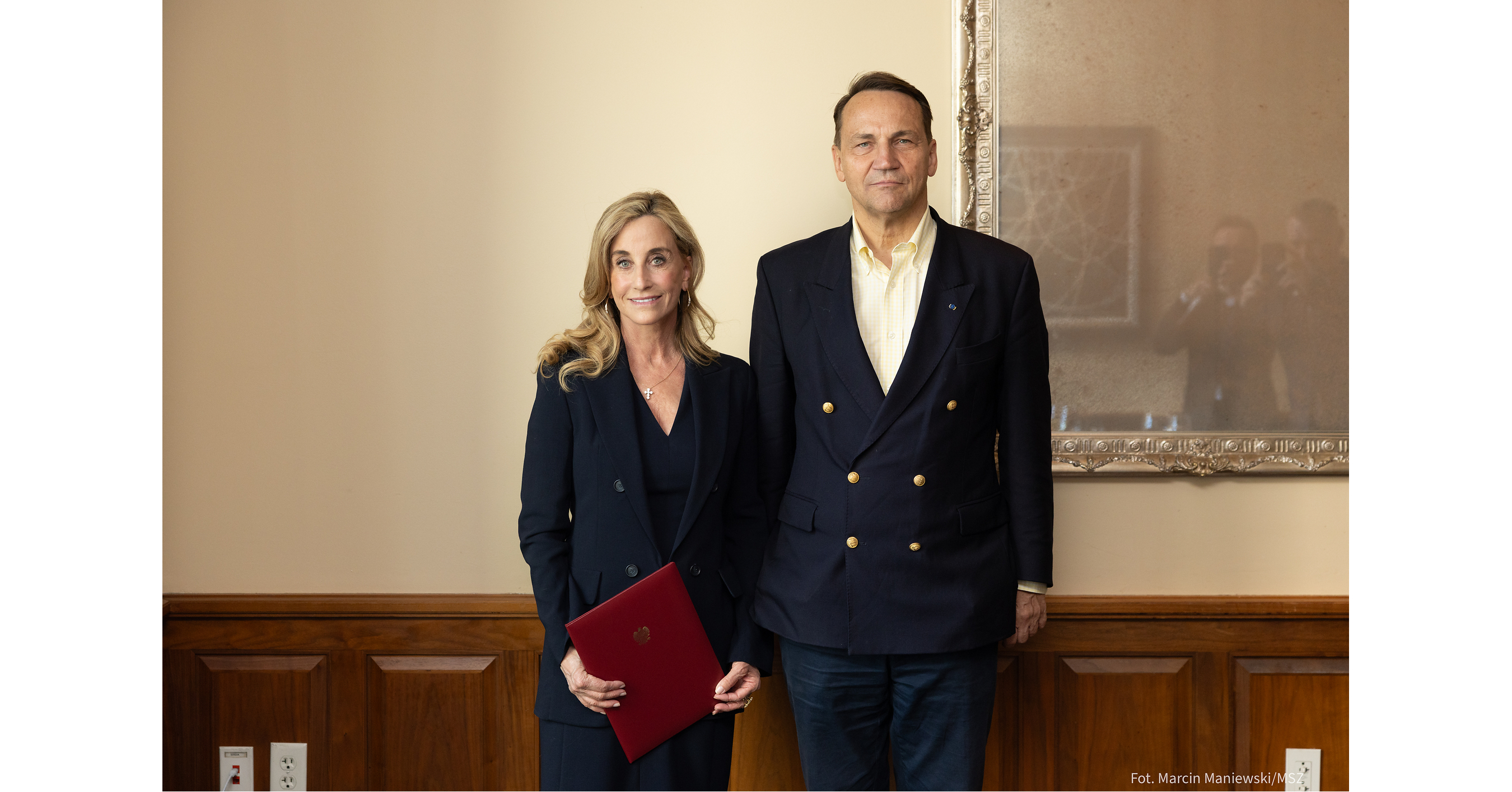 Dianne Taube Named Honorary Consul of the Republic of Poland in San Francisco Bay Area