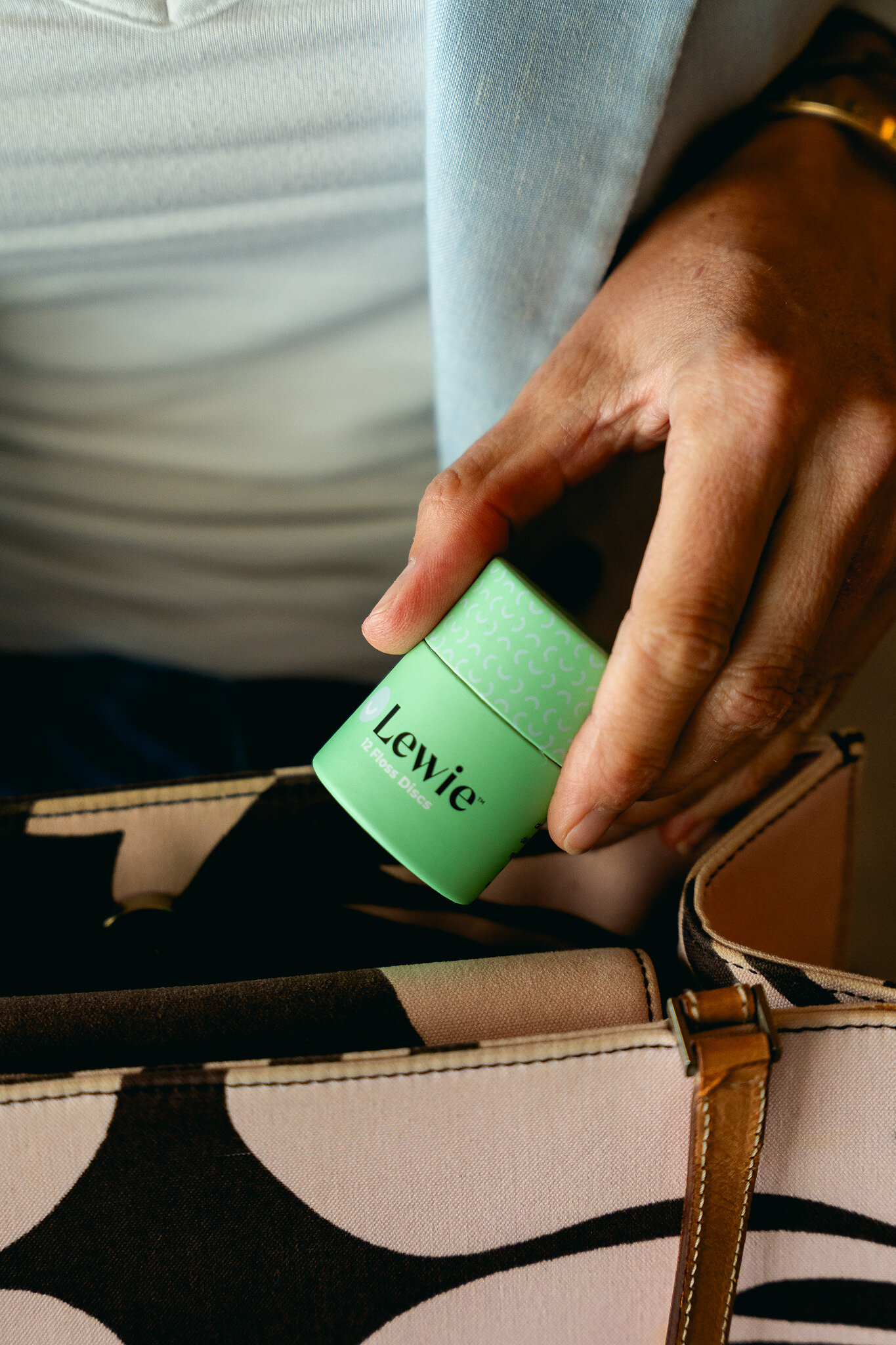 Lewie Expands Luxury Hospitality Program, Bringing Modern Smile Care to Hotels and Spas Across the U.S.