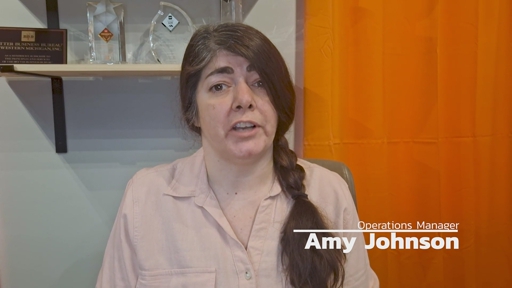 Roofing Expert Amy Johnson Outlines Key Questions to Ask a Roofing Contractor Before Signing in HelloNation