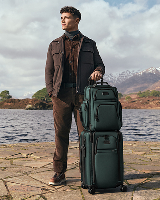 TUMI REVEALS FALL/WINTER 2026 COLLECTION WITH CAMPAIGN FOLLOWING LANDO NORRIS’ PATH TO NEW PEAKS