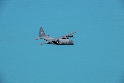 Le gouvernement du Canada vend sous condition des avions CC-130H Hercules retirés du service pour protéger les Canadiens en renforçant la capacité du secteur privé du pays de combattre les incendies par voie aérienne