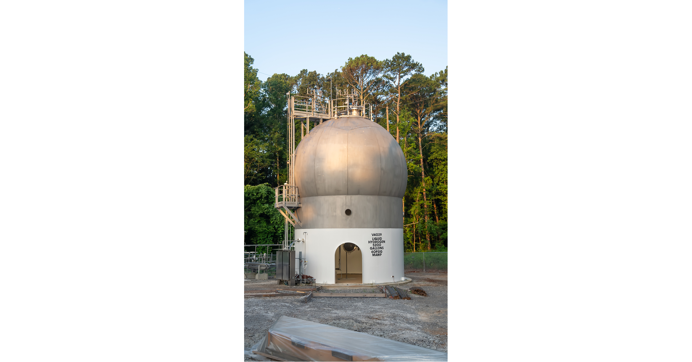 CB&I Completes First Fill of Pioneering Non-Vacuum LH2 Storage Demonstration Tank