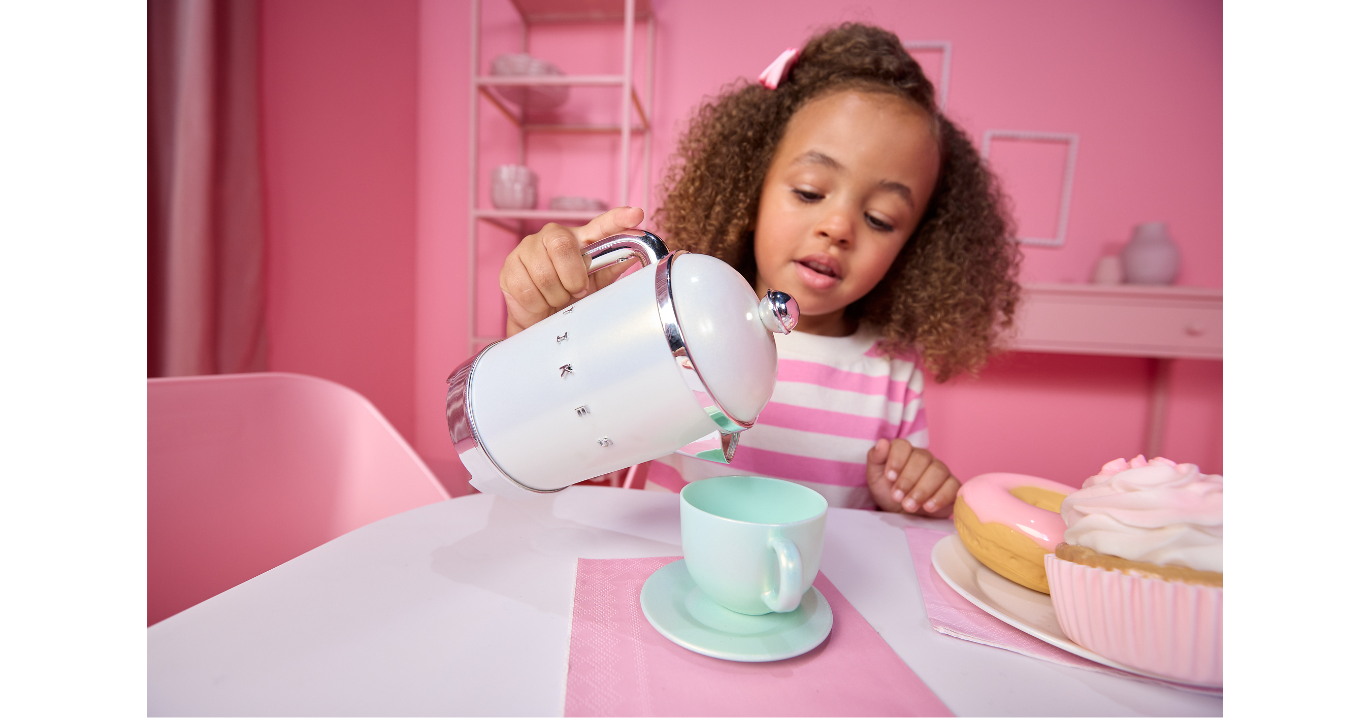 Little Tikes Introduces Sweet Spaces, a Sweet New Take on Imaginative Role Play