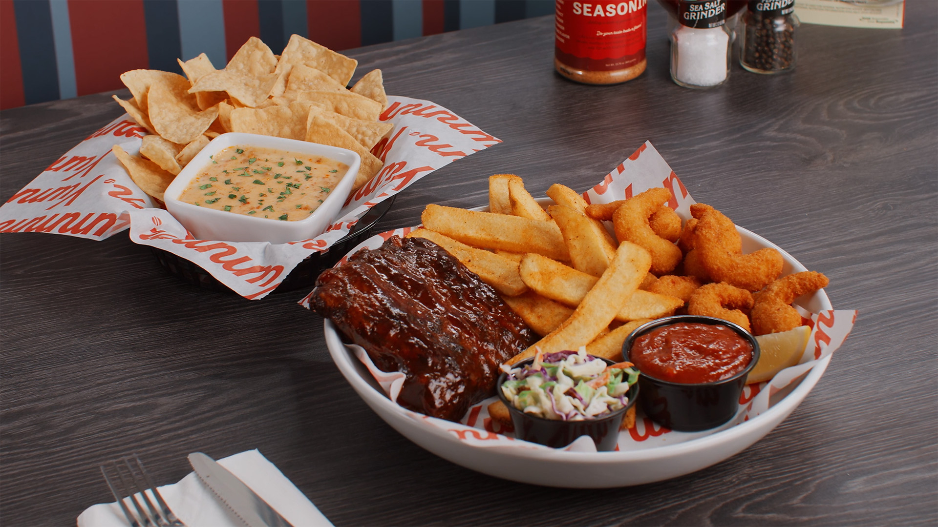 Red Robin Redefines Dinner Value with New Dinner Double Feature for $17.99
