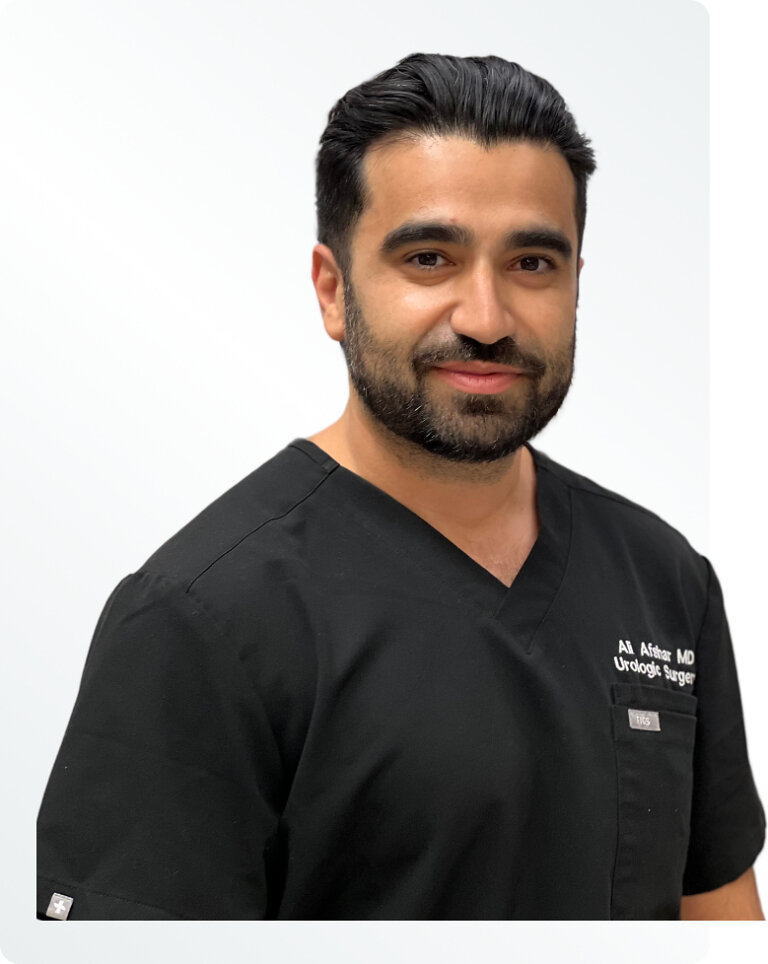 Urologe Dr. Ali Afshar erhält zwei bedeutende Top-Doctor-Auszeichnungen für 2026