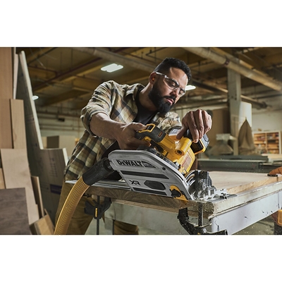 Built for precise cuts, the 20V MAX* XR® 6-1/2 in. Plunge Track Saw delivers more power with advanced control vs. the leading competitor.