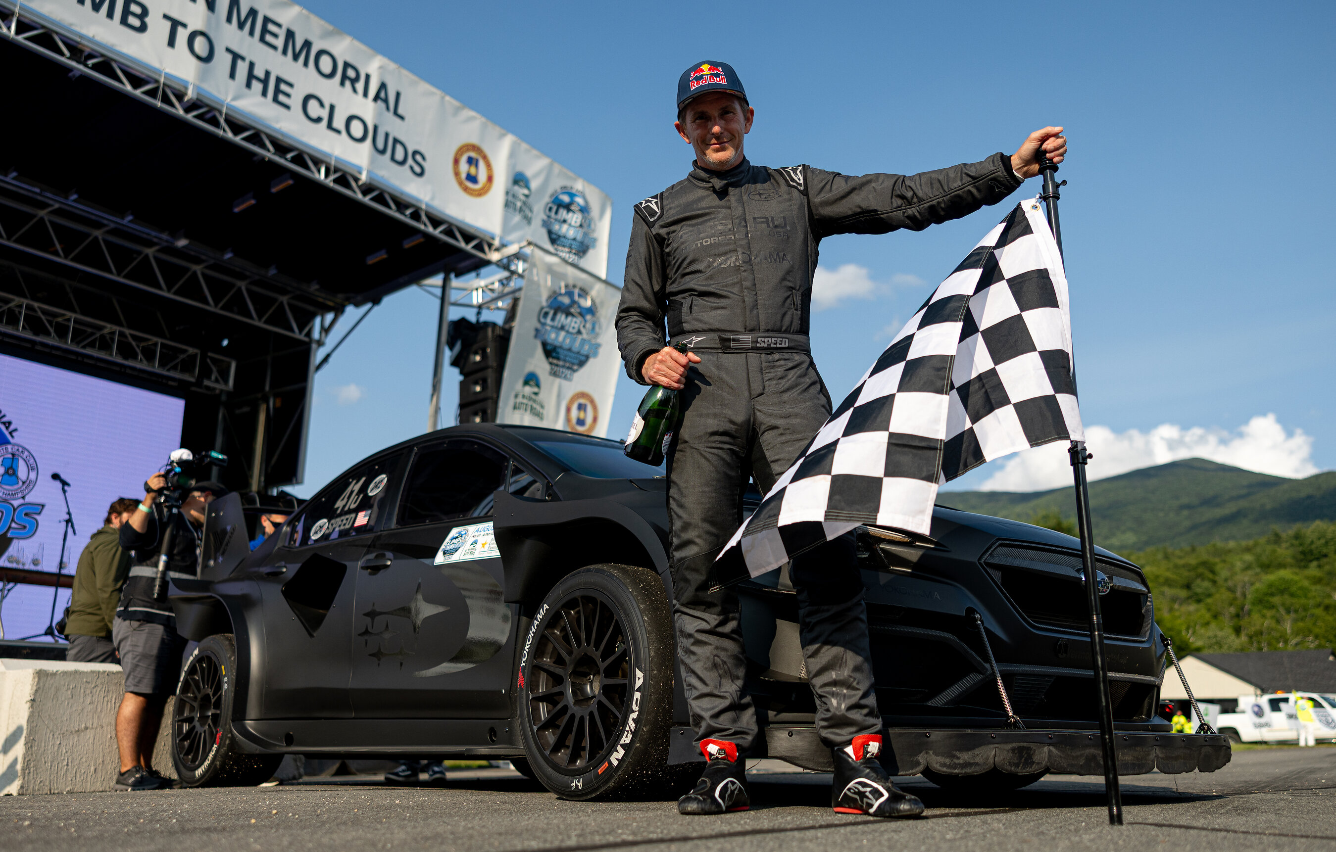 Scott Speed und Subaru WRX stellen neuen Rekord am Mount Washington auf