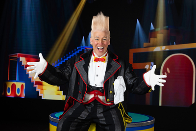 Legendary circus performer Bello Nock joins Ringling Bros. and Barnum & Bailey® for a limited-time national engagement through December 2026. A seventh-generation circus performer known for gravity-defying stunts, television appearances and his iconic Ringling legacy, Bello performs alongside the reimagined cast of The Greatest Show On Earth®.