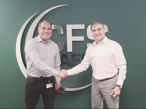 (L-R) David Newhouse, CEO, CFS Aero and Manoj Kumar Singh, Chief Customer Officer – Aviation, Aerospace & Defense, Ramco Systems, during the signing ceremony held at CFS Aero’s office in Warwick