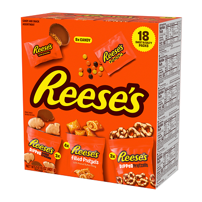 Reese's Sweet & Salty: Snack-size packs of Reese’s Dipped Animal Crackers, Reese’s Dipped Pretzels and Reese’s Filled Pretzels bring together Reese’s chocolate and peanut butter with salty, crunchy formats. The brand new, cross-category assortment delivers a sweet-and-salty seasonal mashup. 