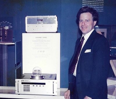 Charlie Trimble at the Smithsonian Museum, Washington, in late 1985 or early 1986. Source: Trimble Charlie Trimble at the Smithsonian Museum, Washington, in late 1985 or early 1986. Source: Trimble