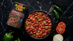 HORMEL® Chili and OMAHA STEAKS® Unite to Elevate America's Chili Experience