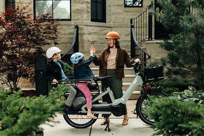 Urban Arrow Expands into the Longtail Segment with the Breeze, Bringing Its Proven Safety and Design to the Leading Cargo Bike Format