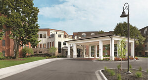 Kingswood: "A New Lease On Life"