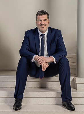 Oriflame appoints Kenneth Benaim Campbell as Chief Executive Officer