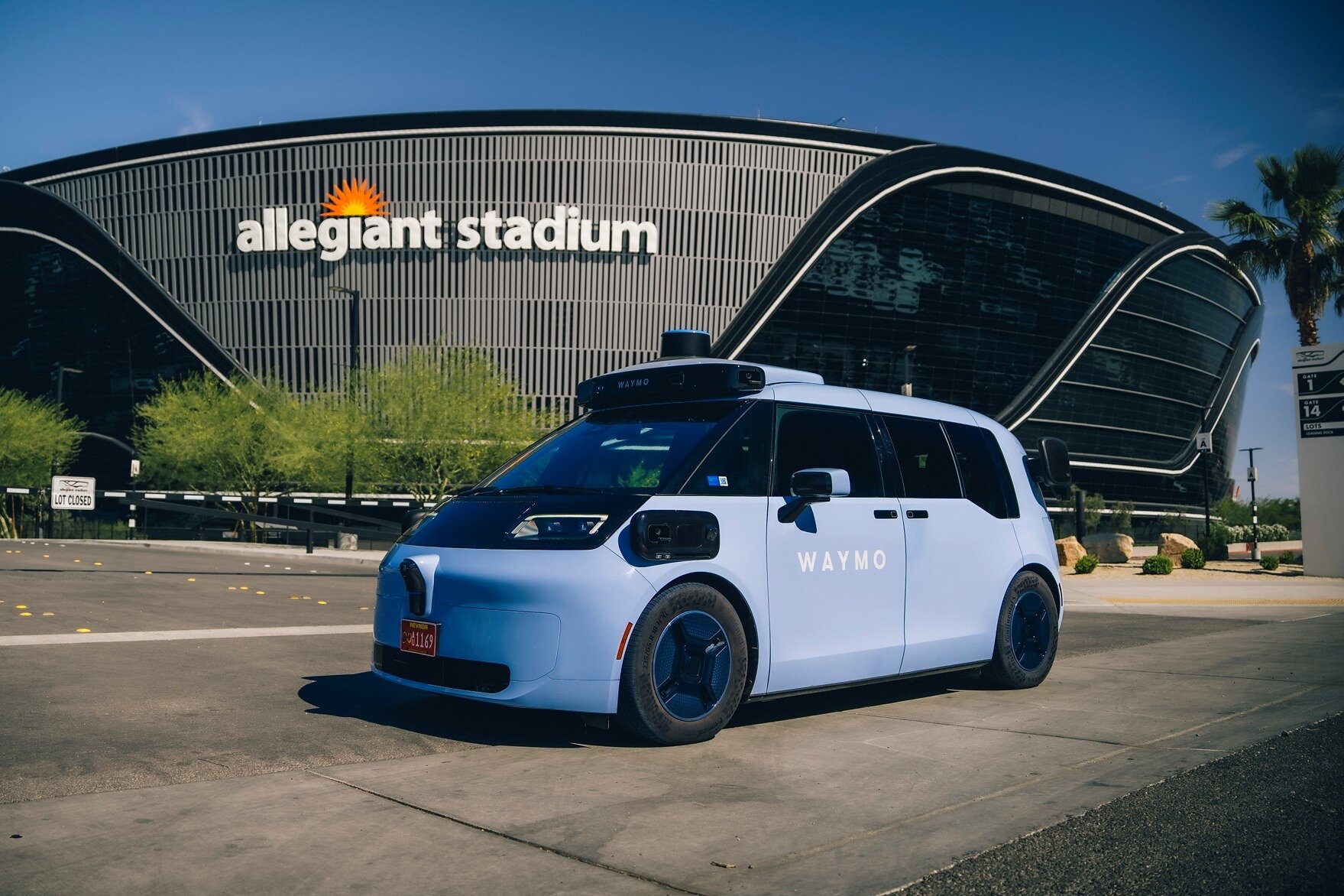 The Las Vegas Raiders and Waymo Announce First-Ever Autonomous Ride-Hailing Partnership at Allegiant Stadium