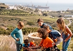 Boundless Life unlocks the freedom for families to live, work, learn, and connect while exploring the world.