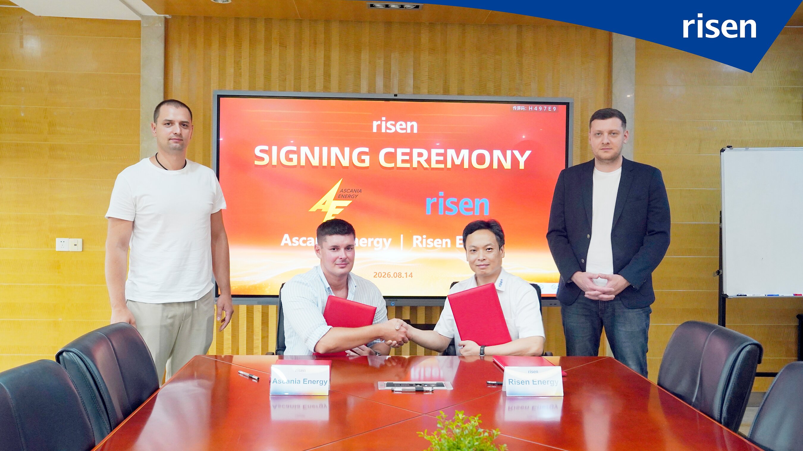 Risen Energy et Ascania Energy s'associent pour des projets solaires et de stockage de 100 MW et 200 MWh en Ukraine