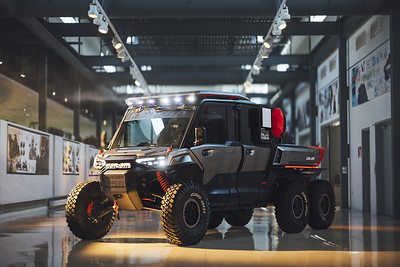 Designed to excel in some of the most demanding terrain, the Can-Am Defender Prerunner showcases what’s possible when all constraints are removed.