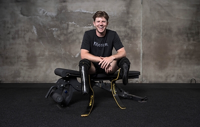 ÖSSUR RENEWS PARTNERSHIP WITH HUNTER WOODHALL THROUGH 2028