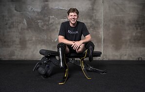 ÖSSUR RENEWS PARTNERSHIP WITH HUNTER WOODHALL THROUGH 2028