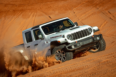The Desert Calls: Jeep® Brand Returns to Rebelle Rally With Veteran Driver and Jeep Gladiator Mojave
