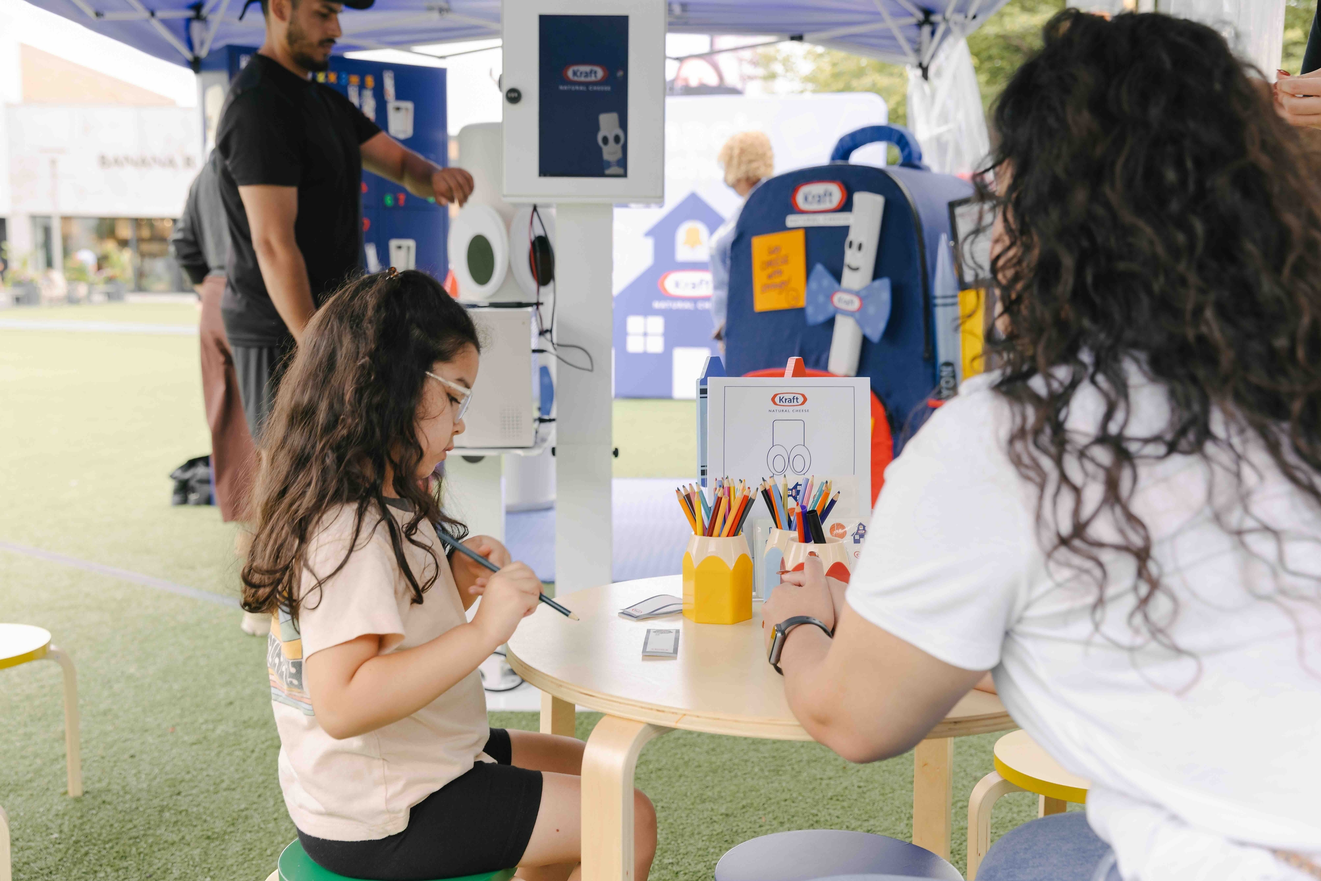 Kraft Natural Cheese Celebrates Back-to-School Season with Family-Focused Events Across Chicagoland