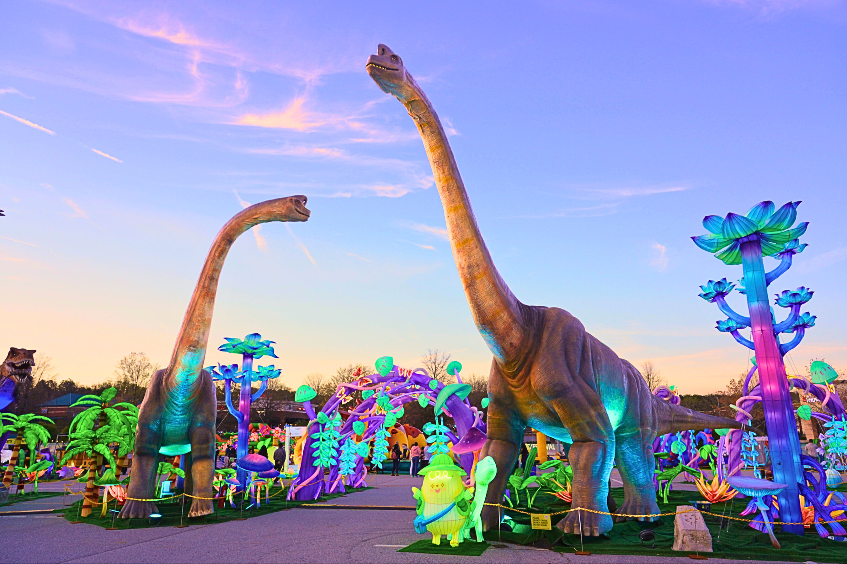 LuminoCity Dino Safari Roars Back to Long Island with a New Season of Dinosaurs, Lights, and Fall Family Fun