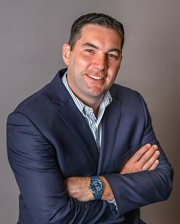 Giles Westie, Founder & CEO, DataPivot Technologies