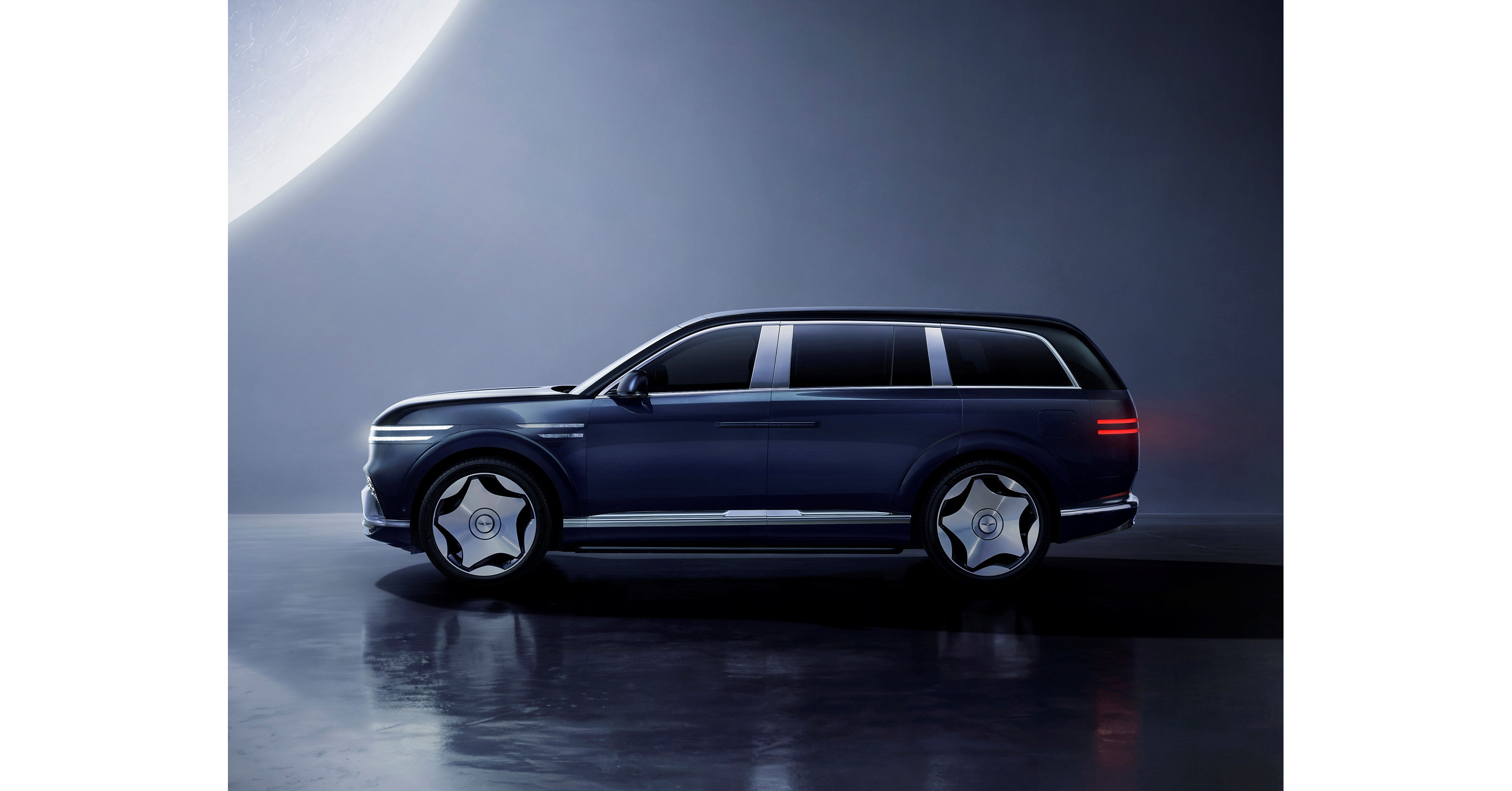 A NEW ICON'S ARRIVAL: GENESIS UNVEILS GV90 FLAGSHIP SUV