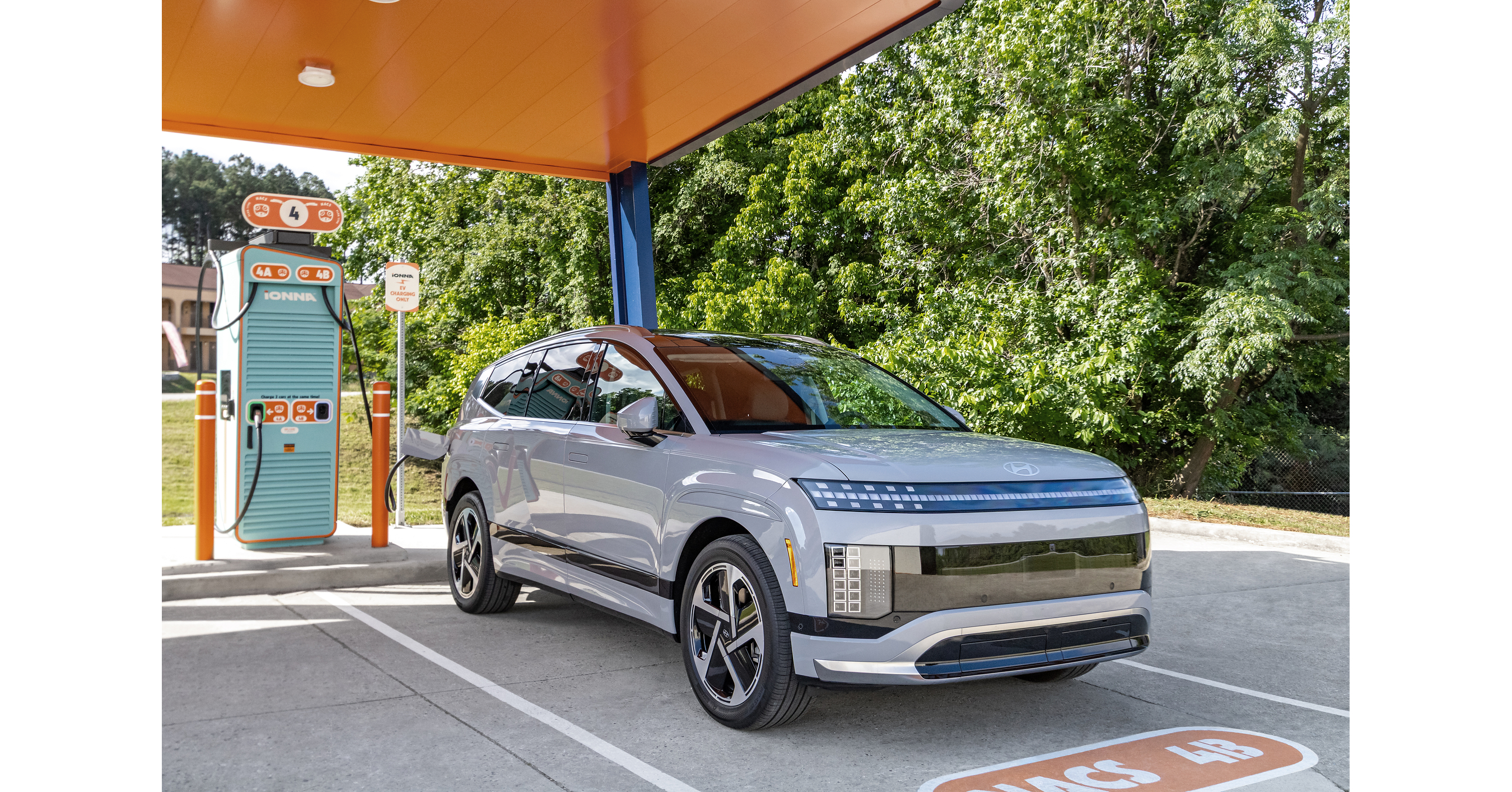 Hyundai U.S. EV Owners to Receive Automatic 10% Discount at All IONNA Fast‑Charging Stations via App and Plug & Charge