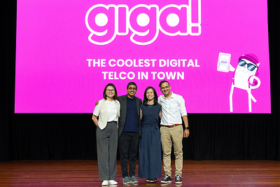 Onboarding Ceremony for MILK Fund Scholars on 20 Aug 2026. Pictured from left - Lydia Lin, Programme Manager, MILK (Mainly I Love Kids) Fund, Suraj Upadhiah, Executive Director, MILK (Mainly I Love Kids) Fund, Jaclyn Yeo, Head of Sustainability, StarHub, Vikas Chanani, Vice President, Multibrand and MVNO Partnerships, StarHub