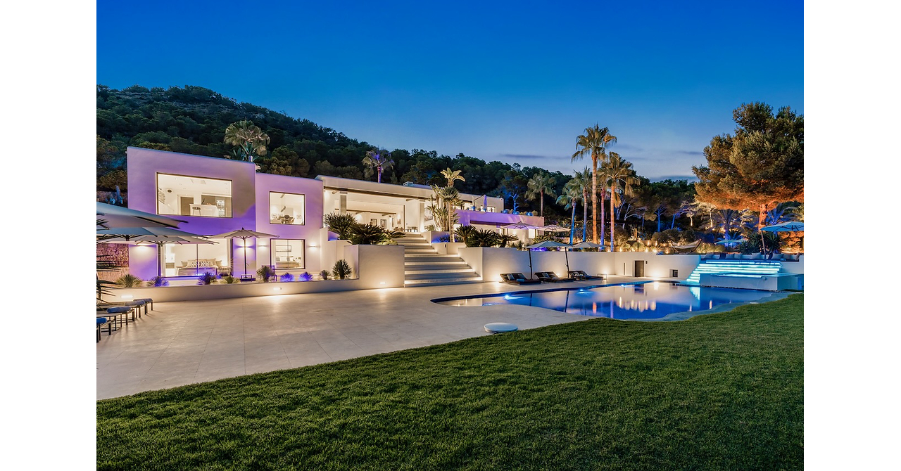 Haute Retreats: The Top 1% Now Plan the Mediterranean Around September